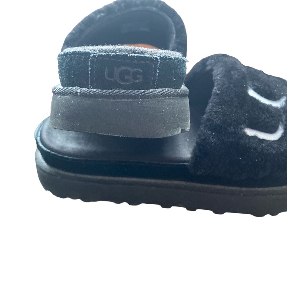 Uggs Like New Sherpa Platform Slides Sz 7 - image 3